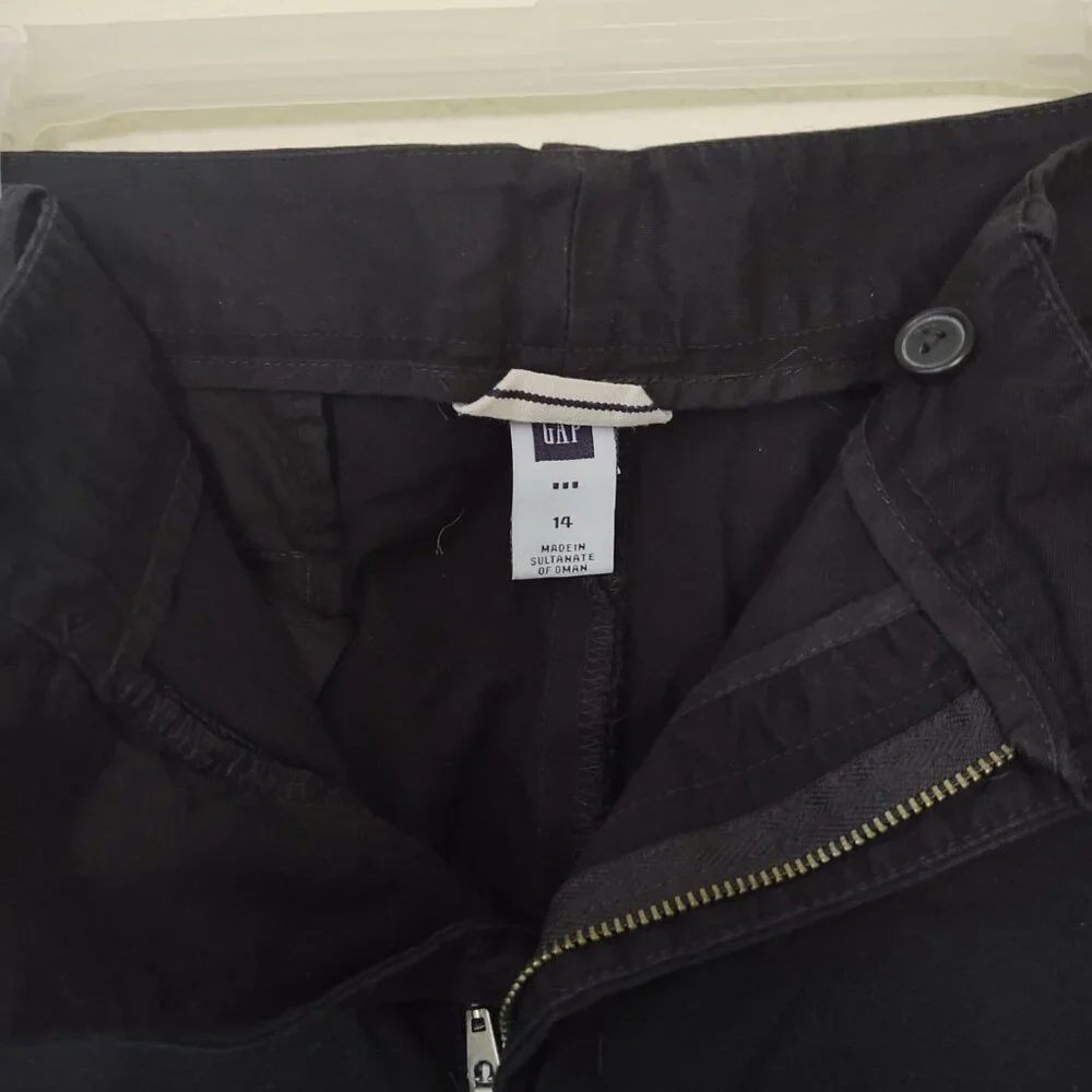 GAP WOMEN'S SIZE 14 BLACK WIDE LEG CROPPED TROUSER PANT DOUBLE BUTTON KHAKI PANT - Picture 2 of 6